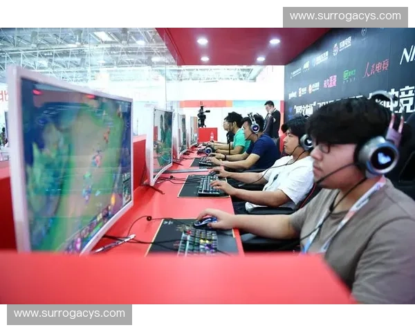 北京电竞LOL赛场热血激战 引领中国电竞未来发展新潮流